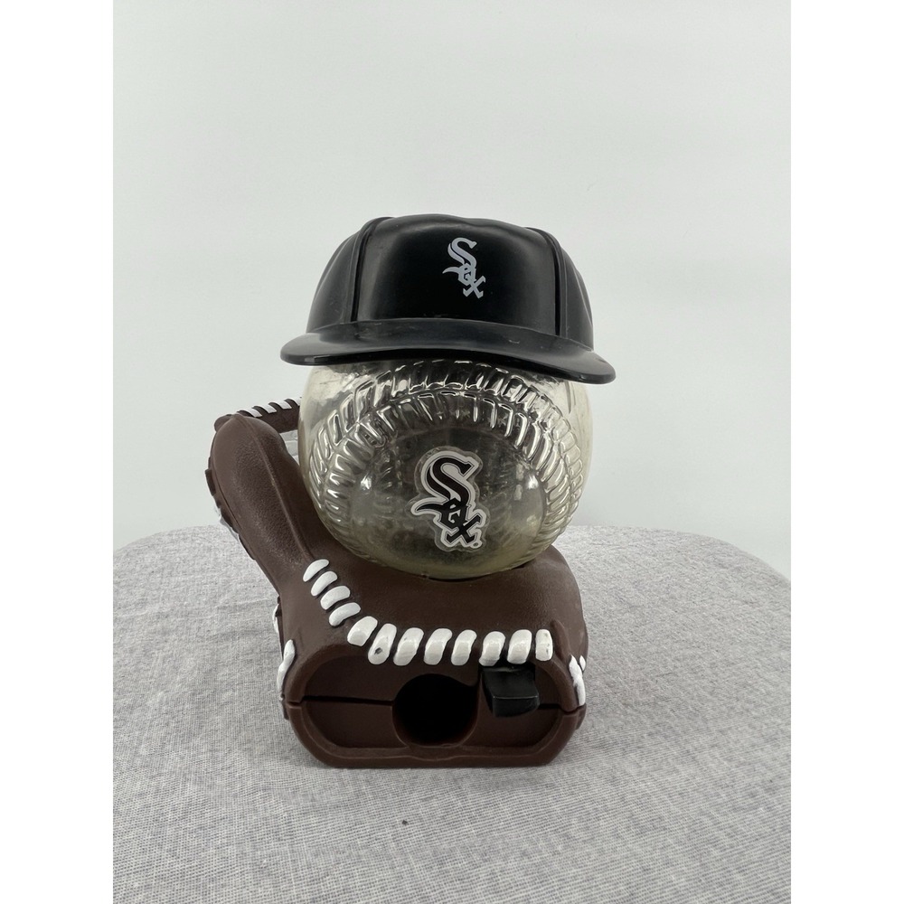 Vtg Chicago White Sox Baseball Glove Hat Cap Candy Dispenser Bank Treasure Chest